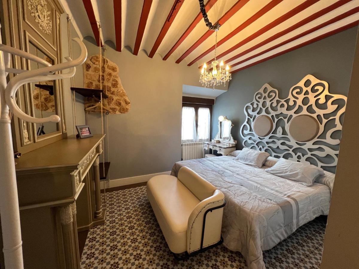 Retiro Del Teatro Almagro Hotell Exteriör bild