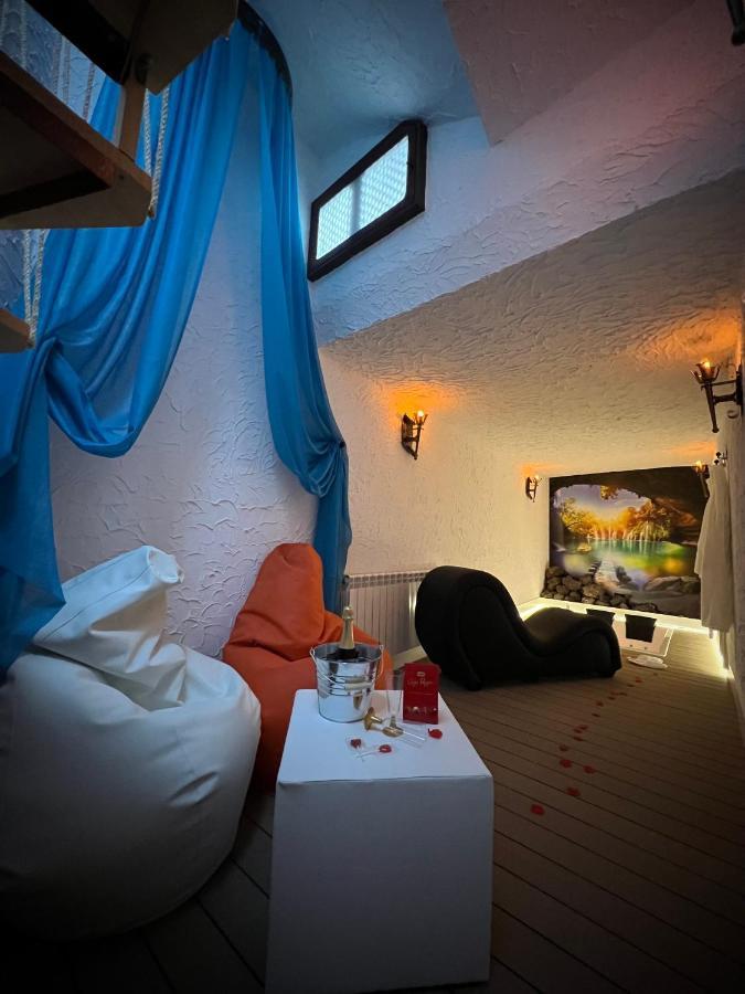 Retiro Del Teatro Almagro Hotell Exteriör bild