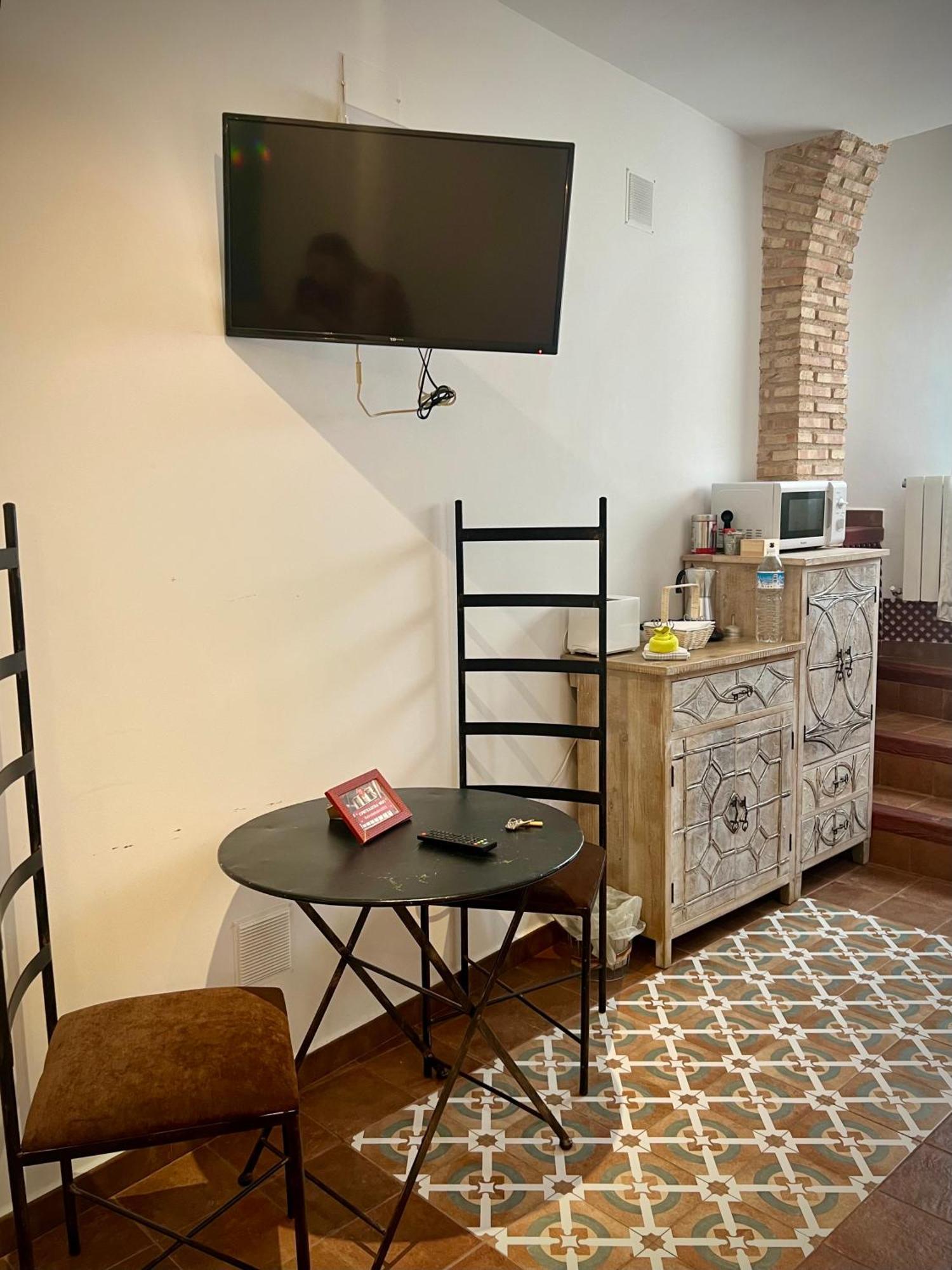 Retiro Del Teatro Almagro Hotell Exteriör bild