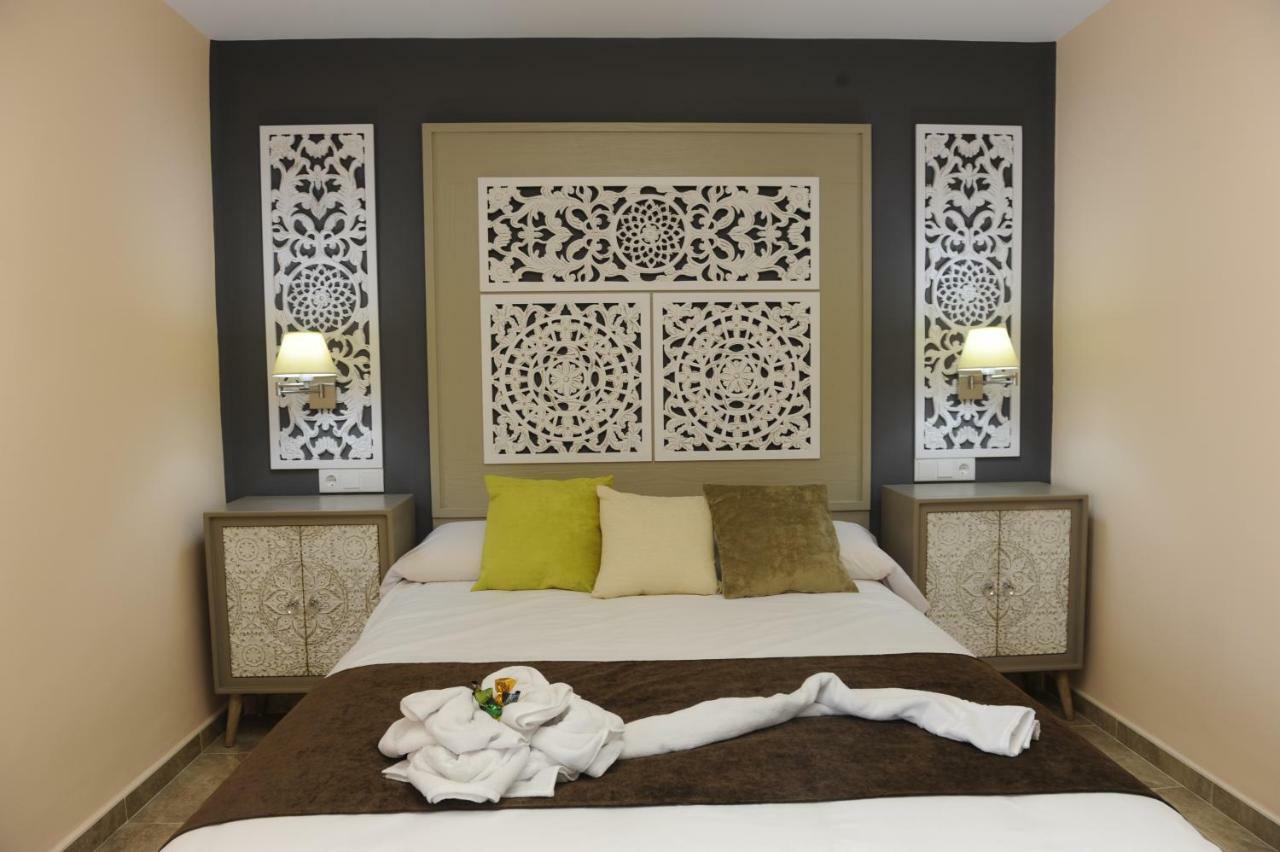 Retiro Del Teatro Almagro Hotell Exteriör bild